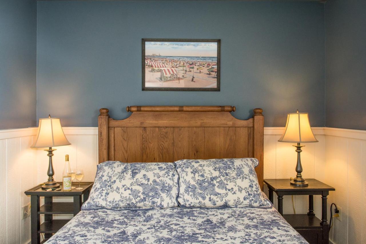 Colonial Bed & Breakfast 4*